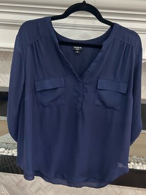 torrid Harper Georgette Navy Dark Blue V-Neck 3/4 Sleeve Blouse 2X 18-20